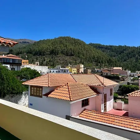Hostel Alma In The Heart Of The Vilaflor! Self Check In 24h *